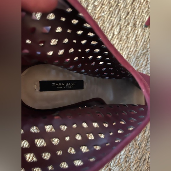 Zara Burgundy Red Perforated Suede Peep-Toe Booties Size 37 - Picture 4 of 11